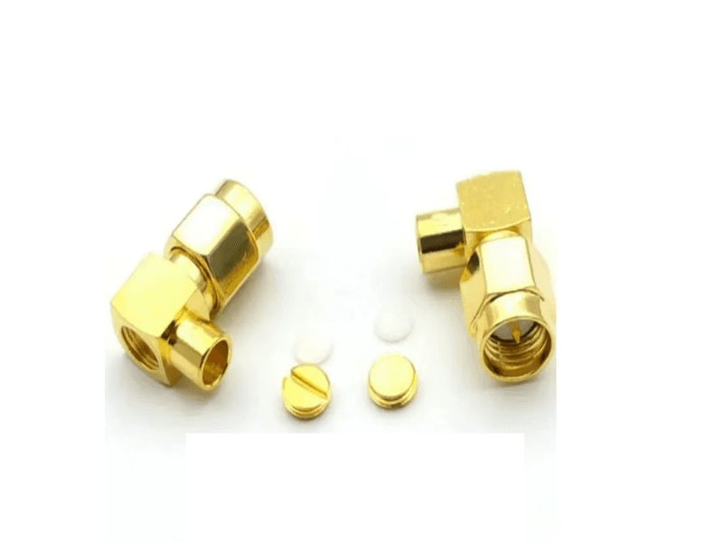 Кутовий конектор SMA male для кабелю RG-402/141